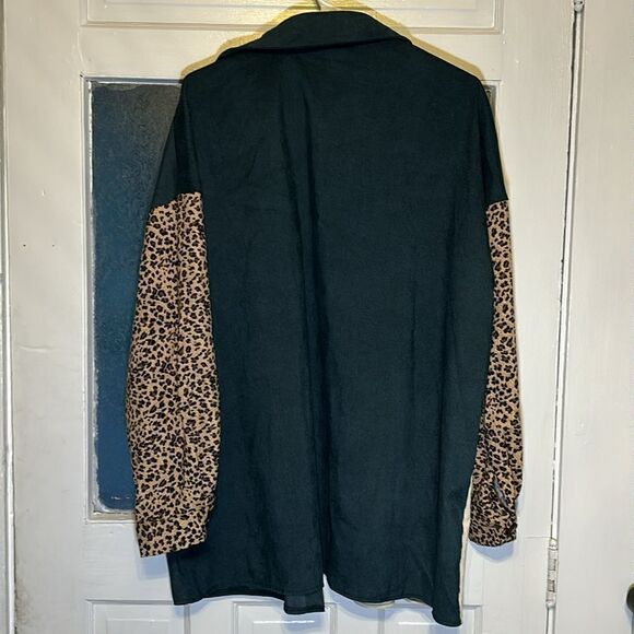 Blue and cream animal print patchwork style lightweight button down shirt XL/12 - Picture 6 of 6